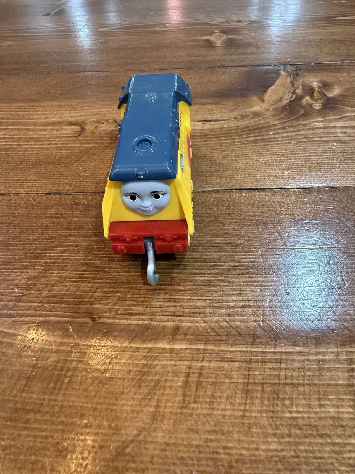 Mattel Thomas & Friends Rebecca N Gauge Locomotive Yellow Blue Red FWX27 2018