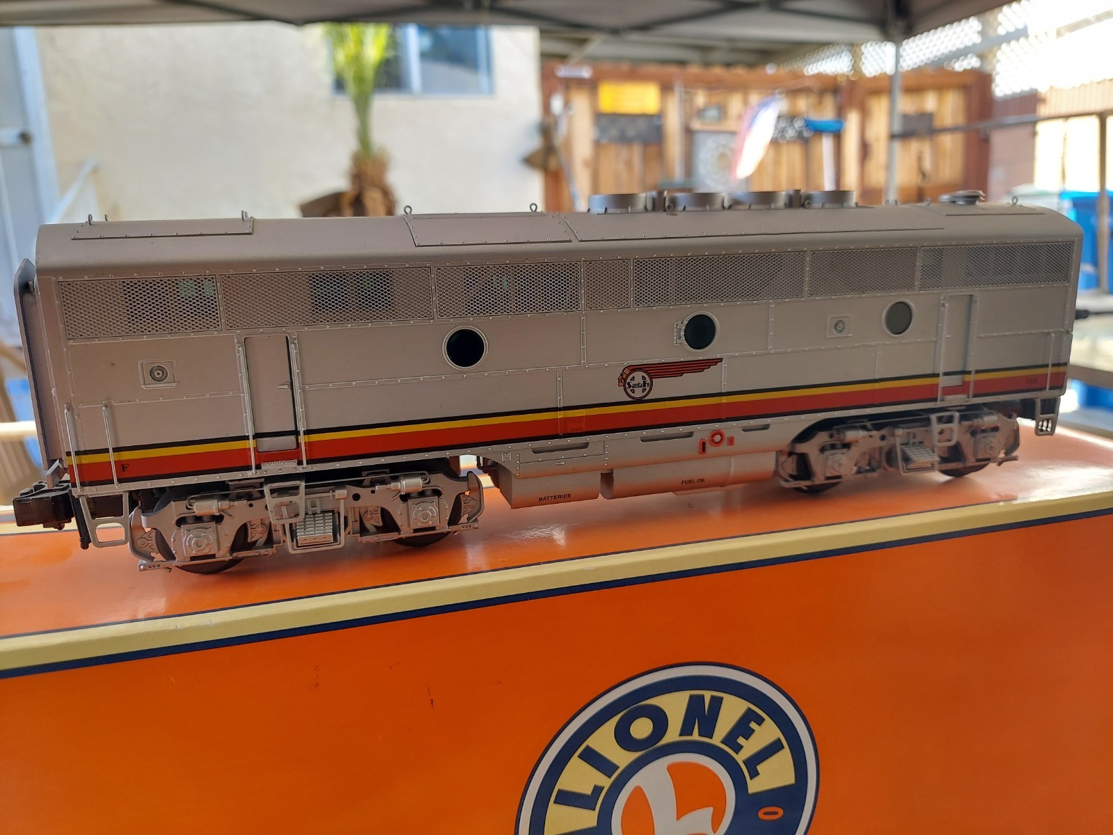 LIONEL F-3B UNIT POWERED ODYSSEY SYSTEM C.C EQUIPPED