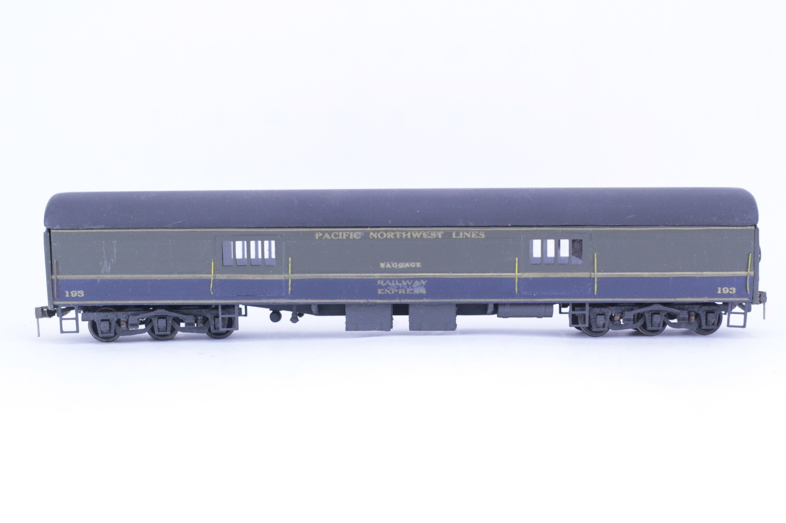 BUILT UP KIT HO Pacific Northwest #193 Railway Express Heavyweight Baggage Car