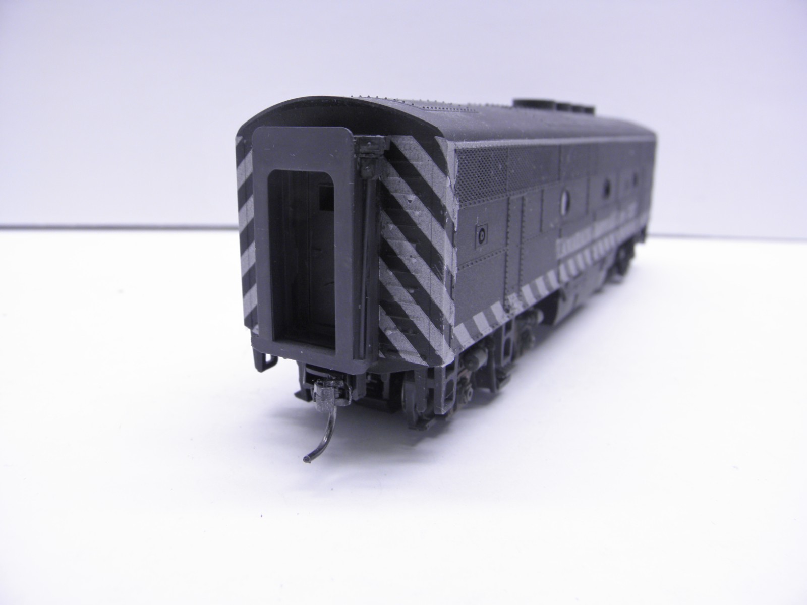 STEWART/KATO F3A LOCOMOTIVE DUMMY- TAMARACK JASPER & LEON – TJL #227 – HO SCALE