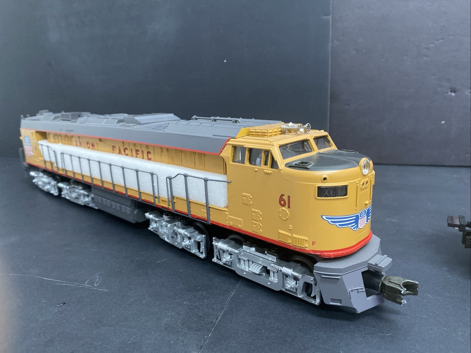 MTH Union Pacific Veranda Turbine Locomotive w/PS1 #61 20-2185-1 in box J.72