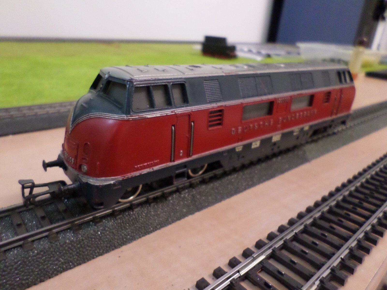 Marklin 3021 HO DB V200 Diesel Locomotive 3 Rail Analogue C5 (h)