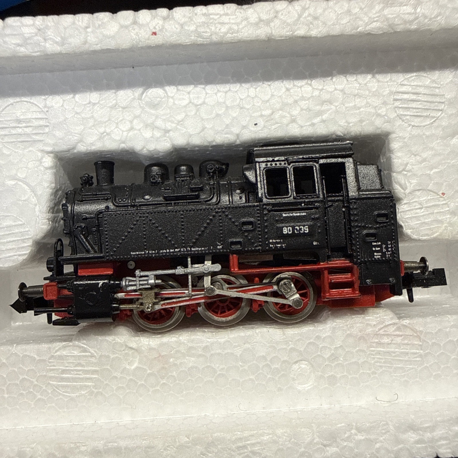 N – Scale Roco 23200 Steam Locomotive No Tender Original Box