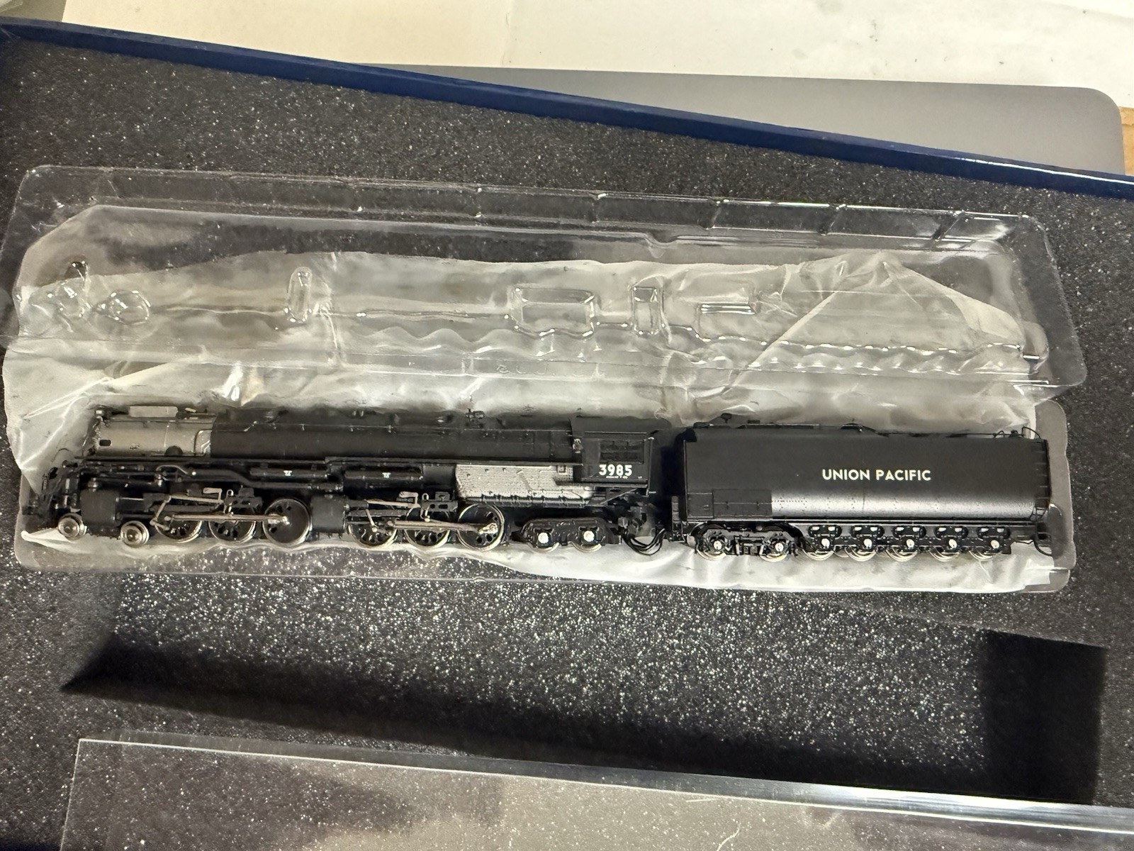 Athearn 4-6-6-4 Challenger Dcc And Sound BNIB Read Description