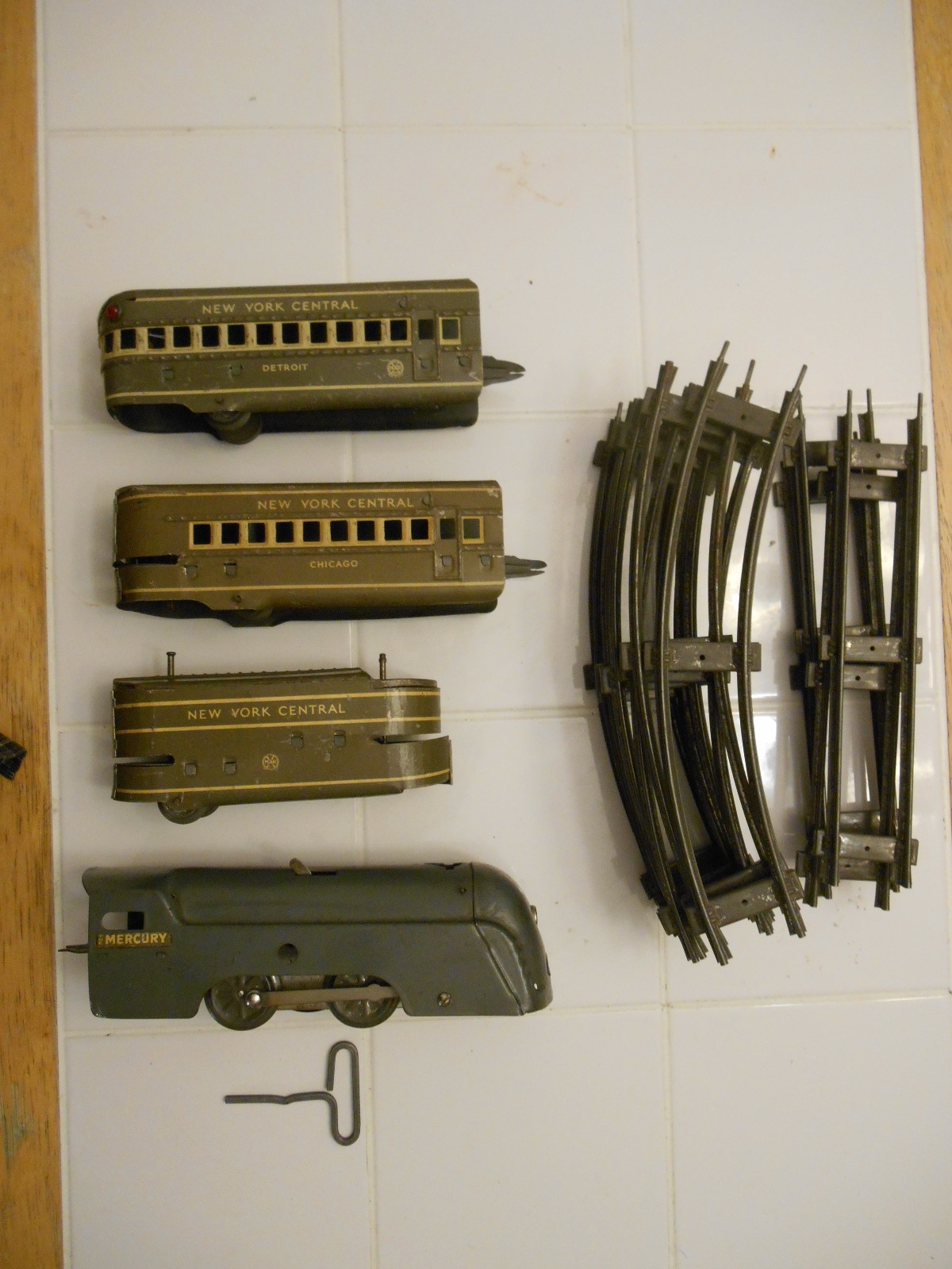 Marx Prewar Mercury NYC Wind Up Train Set Detroit Chicag O Gauge Tin Litho Works