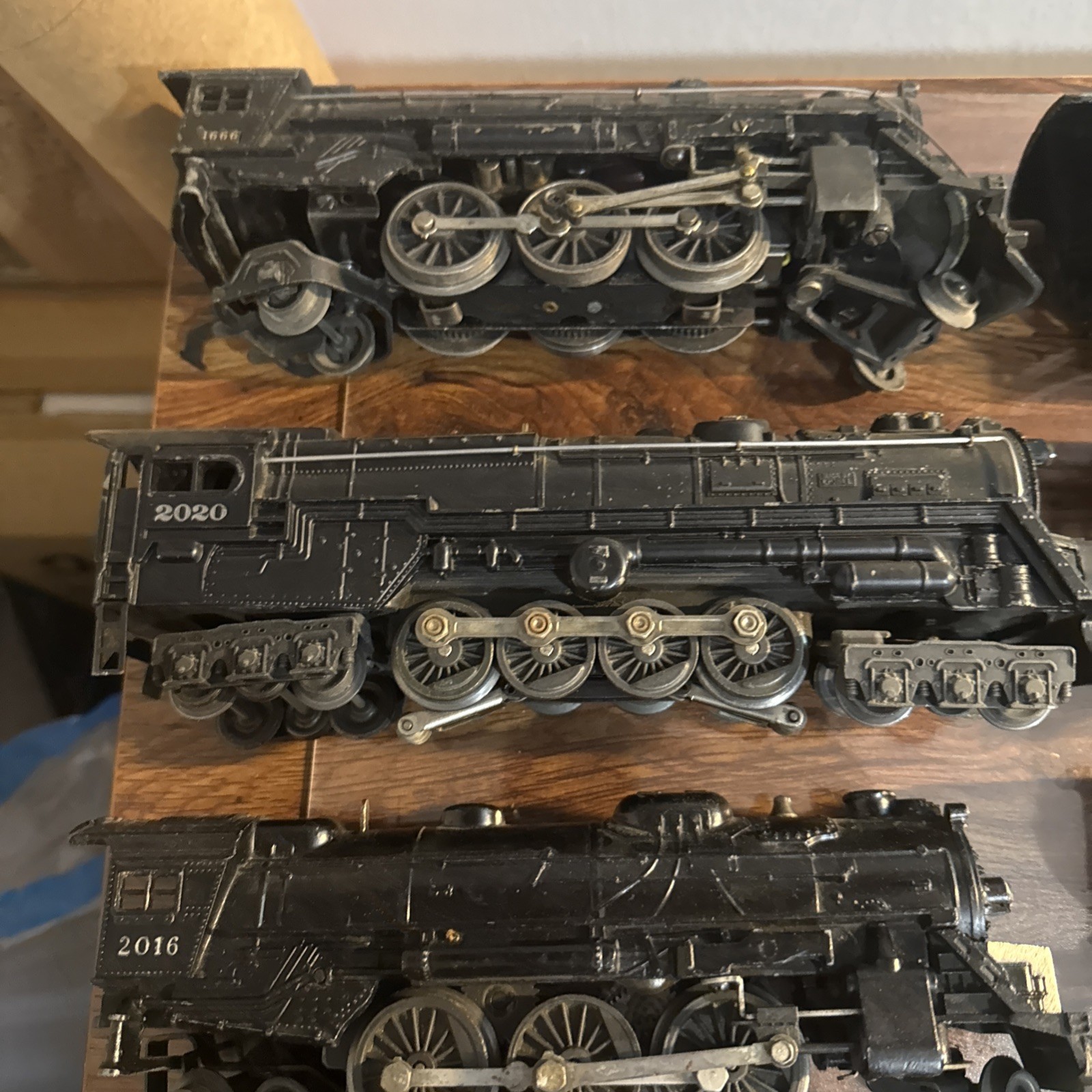 Lionel Locomotive Train Lot O27 & O Gauge – Lot of 13 Vintage Trains Not tested