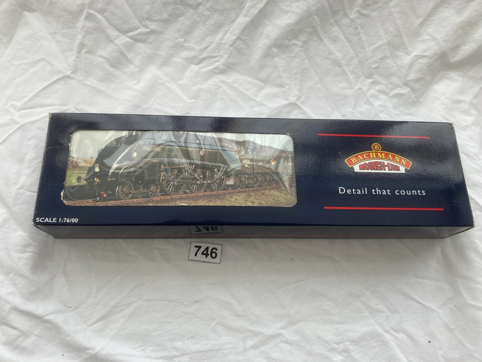 746 Bachmann 31-959 Class A4 4-6-2 ‘Miles Beevor’ 26 LNER Blue. Boxed. Mint.