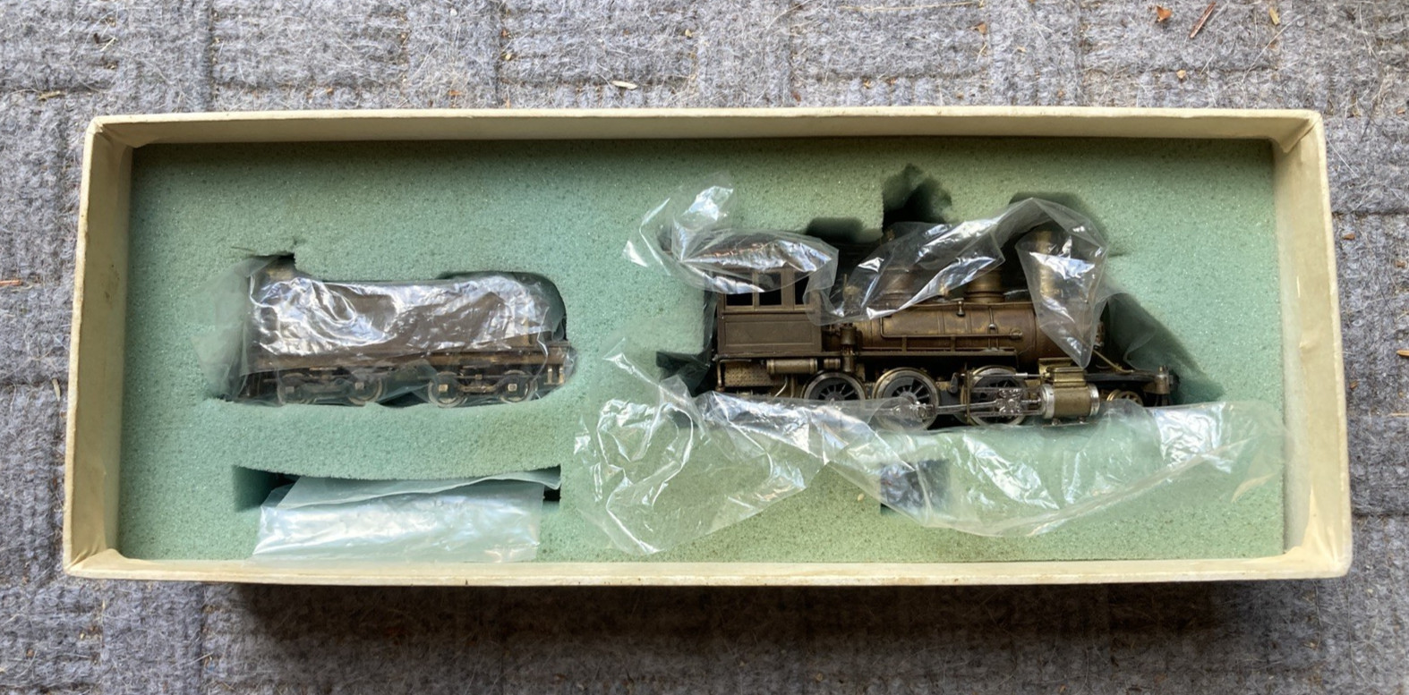 RARE MEW Brass HO Virginia & Truckee no. 20 2-6-0 Steam Loco & Tender