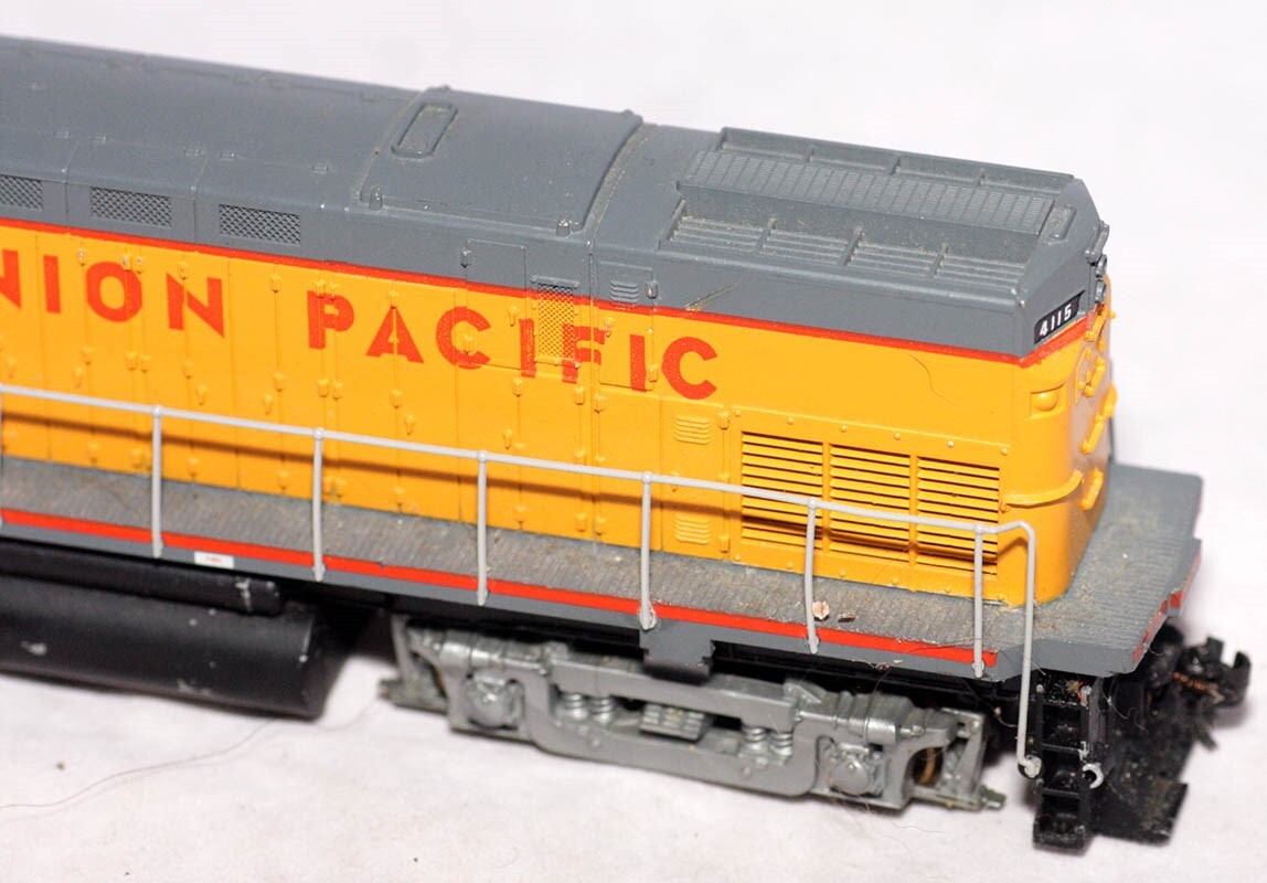 MRC/Lima Union Pacific Ho Scale Alco C420 #4115 Powered Locomotive