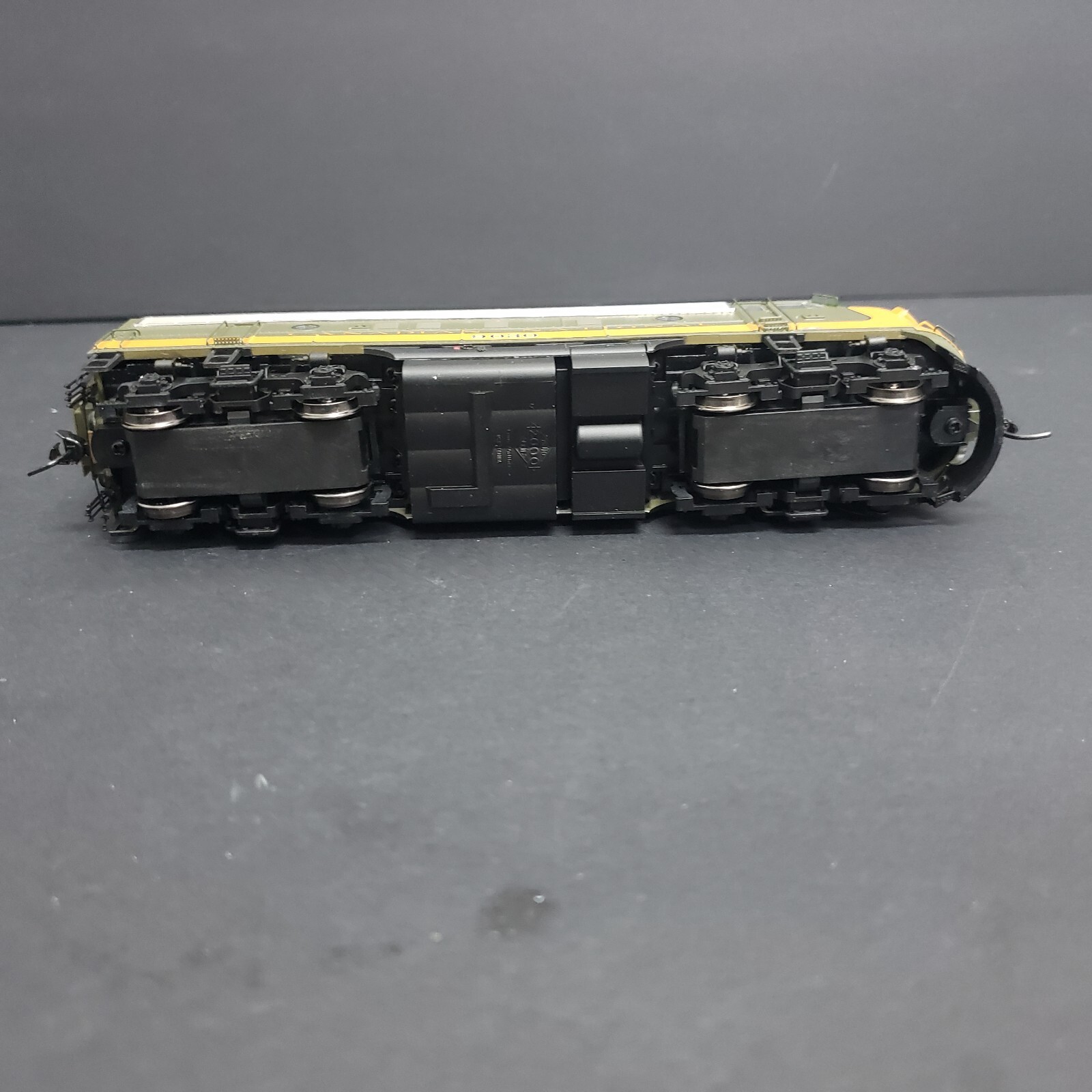 Walthers/Proto 920-40658 CNR F7A+B units #9030 & 9037 C-Liners DCC & QSI sound