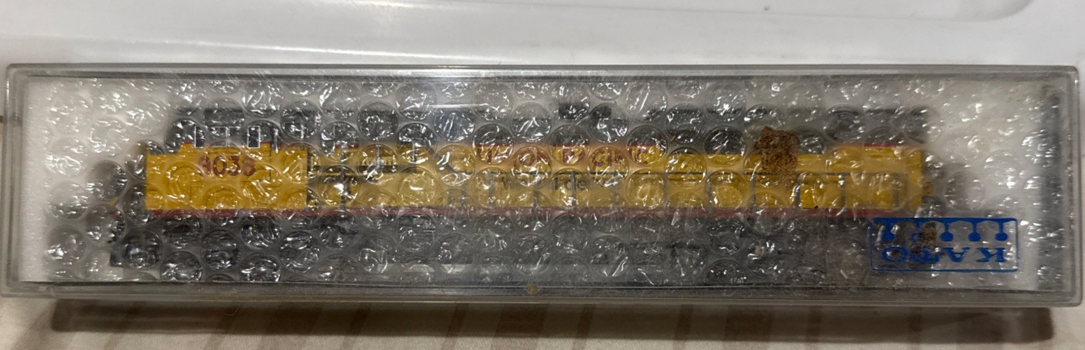 KATO N-Scale #176-5607 EMD SD90/43MAC UP #8038 Union Pacific Locomotive NEW