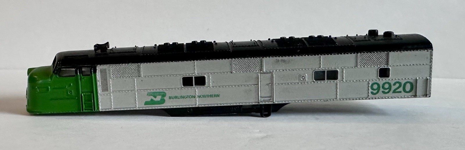 Atlas N Scale E7 Diesel Locomotive Shell Burlington National BN #9920