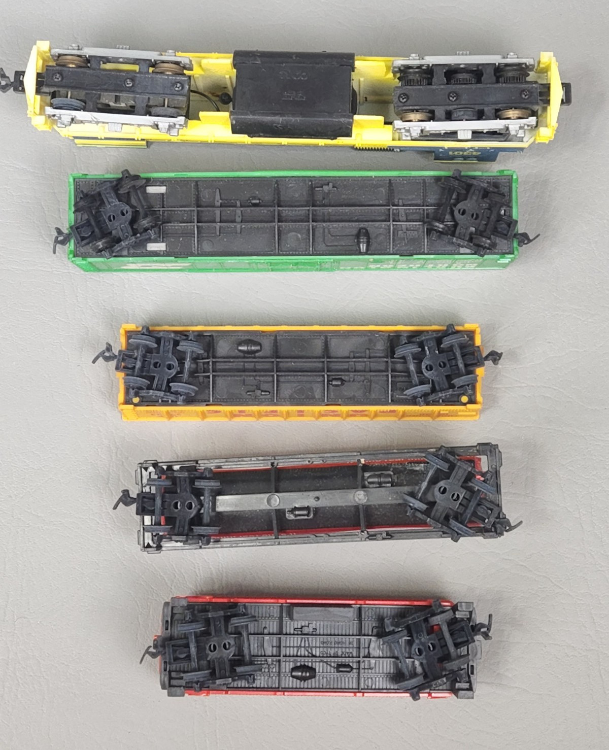 VTG Tyco Train Set Virginian Locomotive BN Boxcar UP Coke HO Scale Untested
