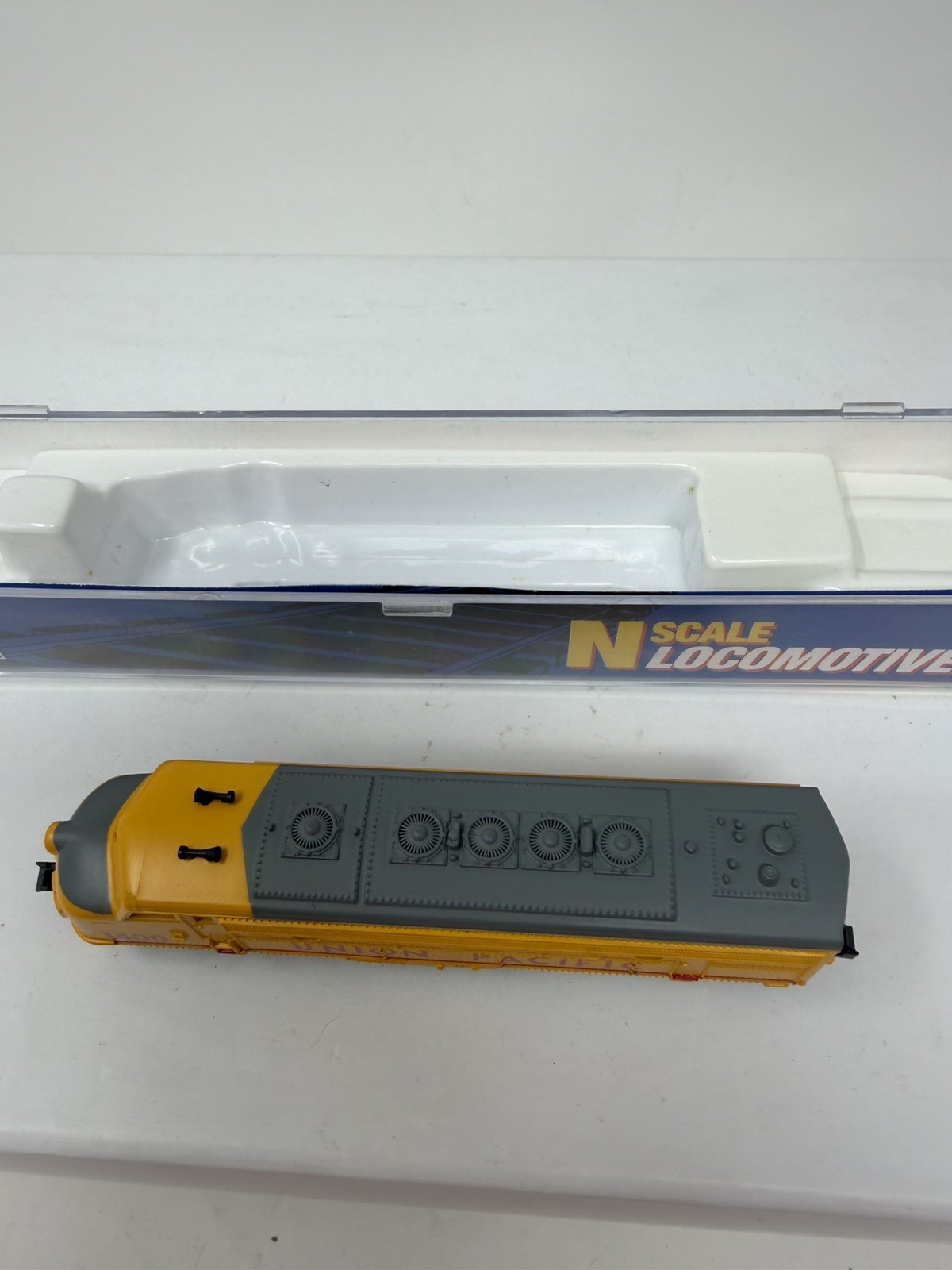 Life-Like 7752 UP Union Pacific EMD F7 Diesel Locomotive #1400 LN/IN BOX