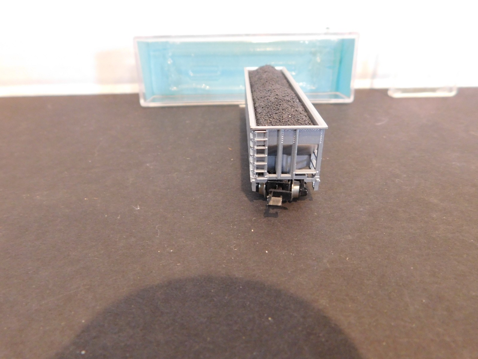 Atlas N Scale Burlington Hopper Car With Coal Load #3261