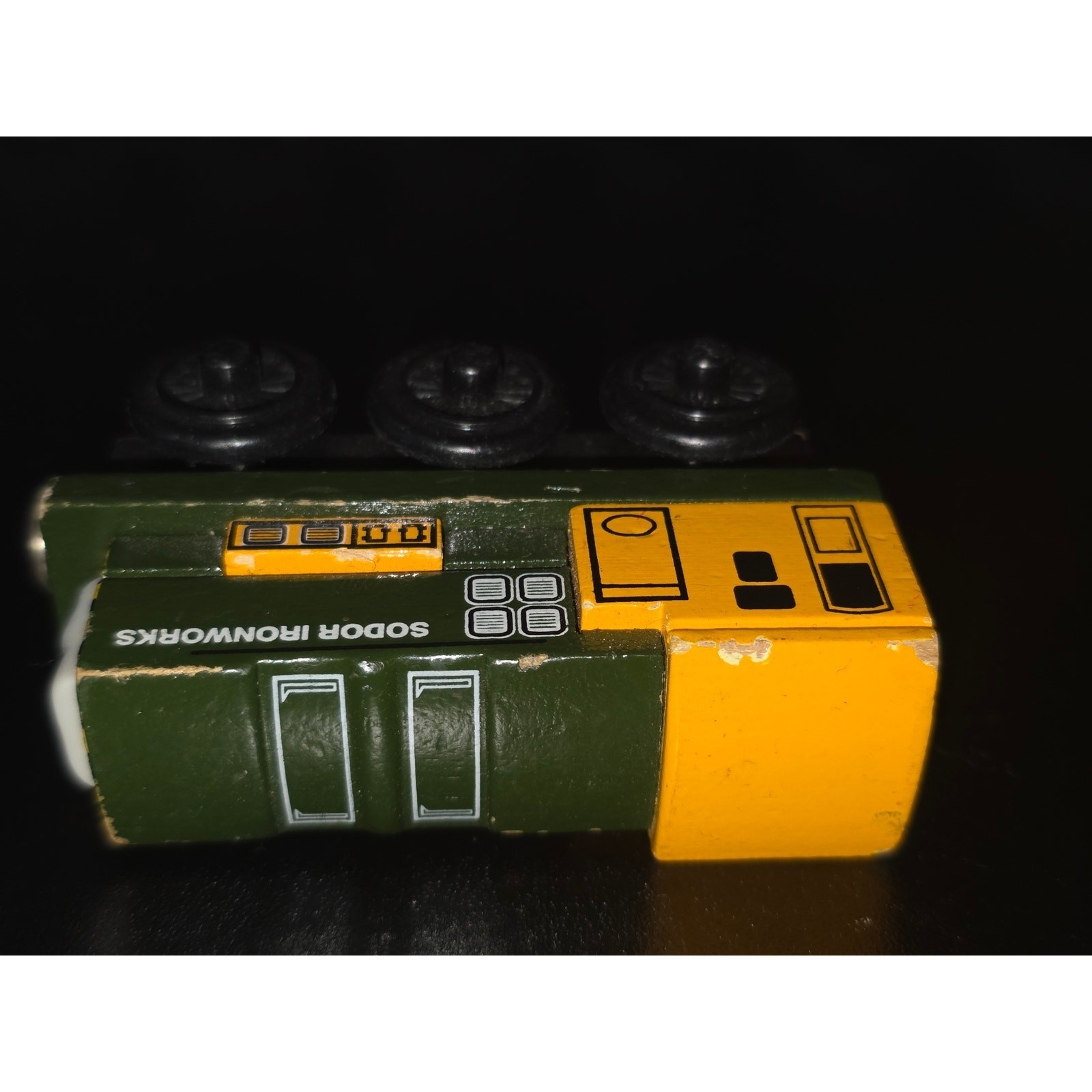Thomas Friends Wooden Railway Iron Bert Sodor Ironworks Diesel Engine Green