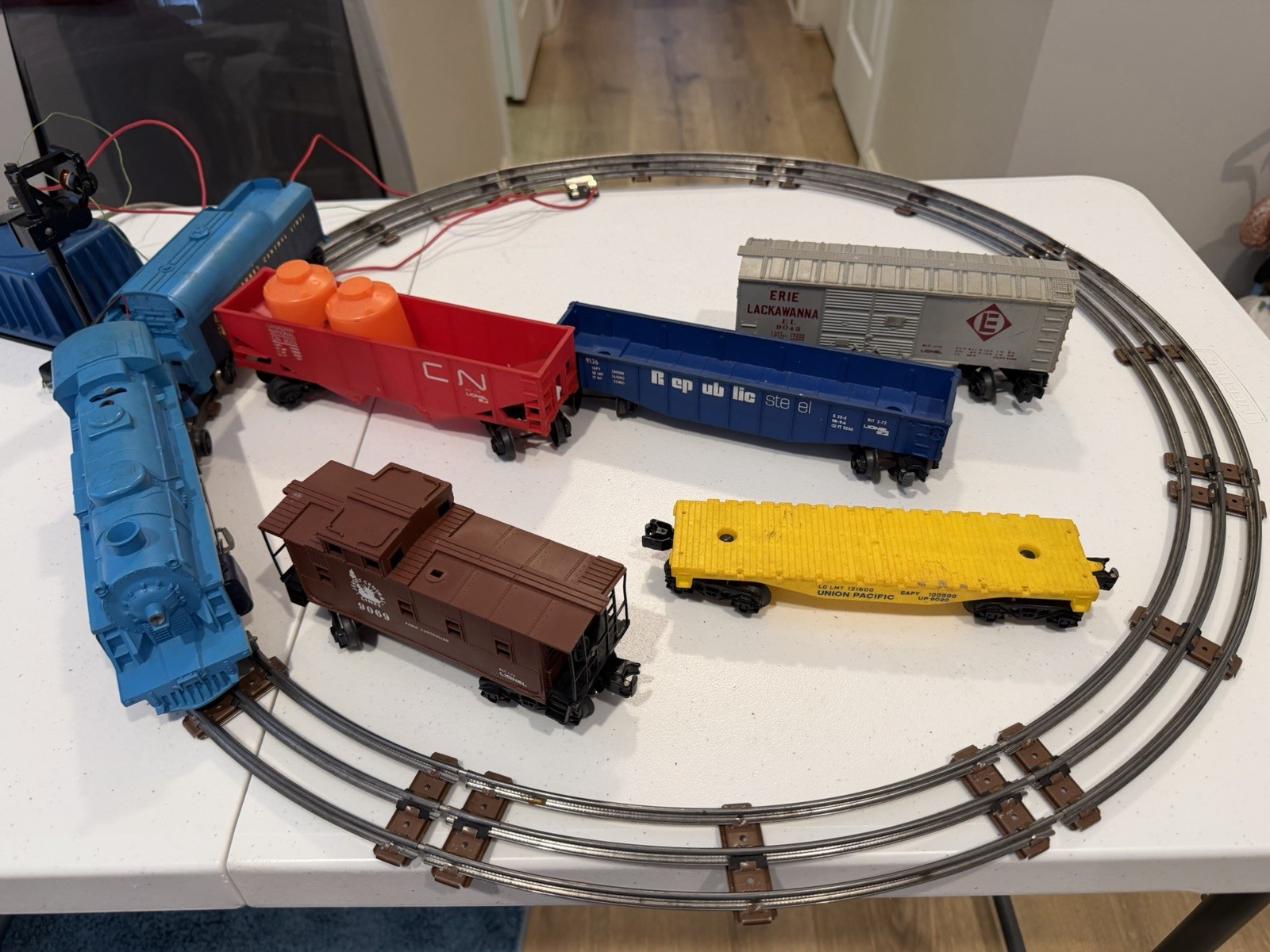 1970s Lionel #1385 “Blue Streak” Freight Set, Jersey Central, Steam Loco