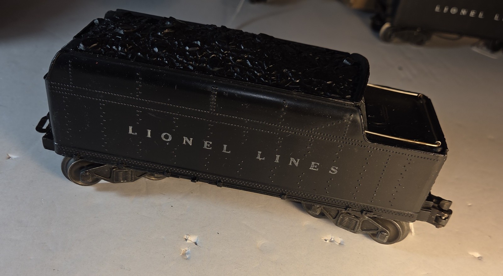 Lionel #1666 (1947) #2 and 2466WX tender, nice combination