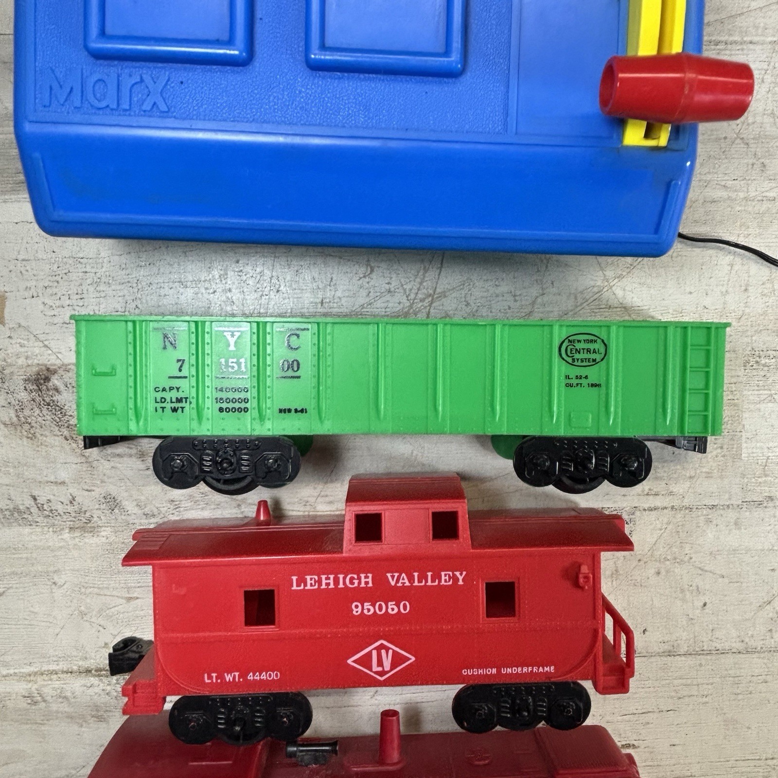 Marx Lehigh Valley Battery Operated Train Set NYC Gondola Caboose Transformer 80