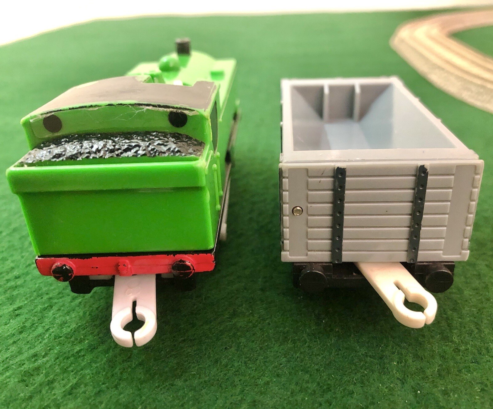 Thomas & Friends Trackmaster Duck At McColl’s Farm Set (2008) + Emily & More!
