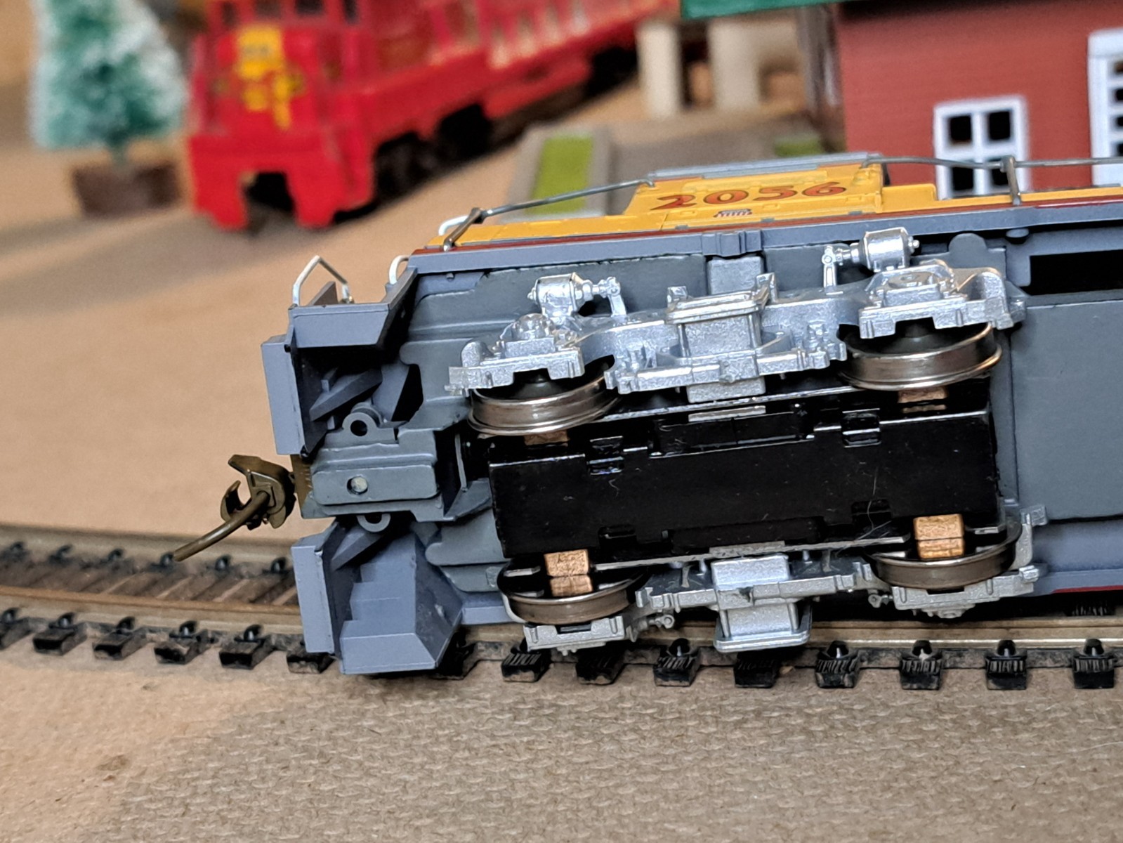Athearn HO UP 2056 GP38-2 Powered Locomotive Excellent w/ Original Box
