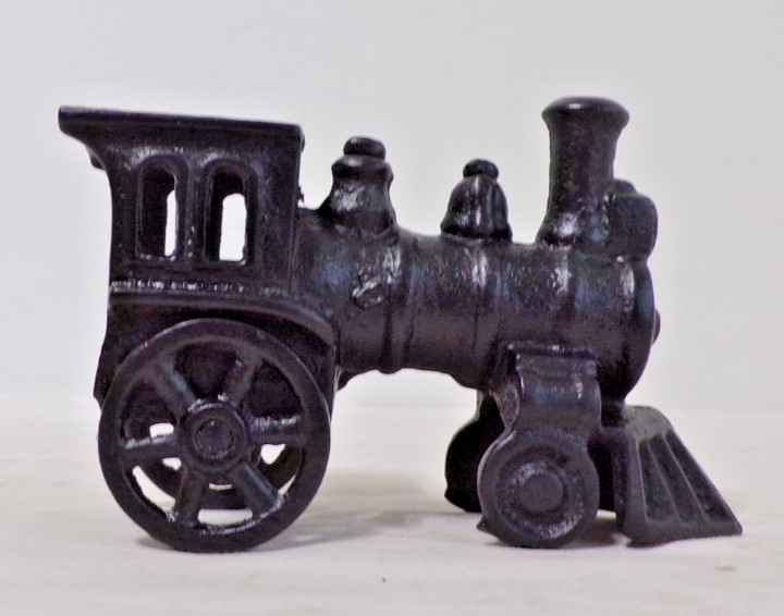 Vintage Cast Iron Toy Or Decorative Steam Locomotive 2.5″ x 4″ – See Below