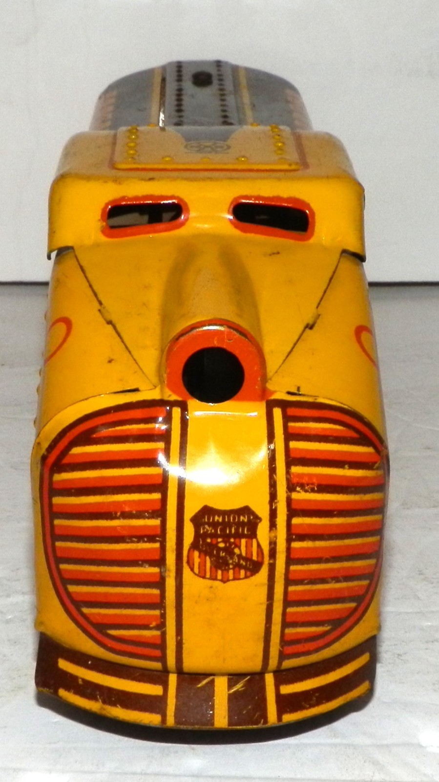 MARX UNION PACIFIC STREAMLINER LOCOMOTIVE YELLOW RED M10005 O Gauge – Untested