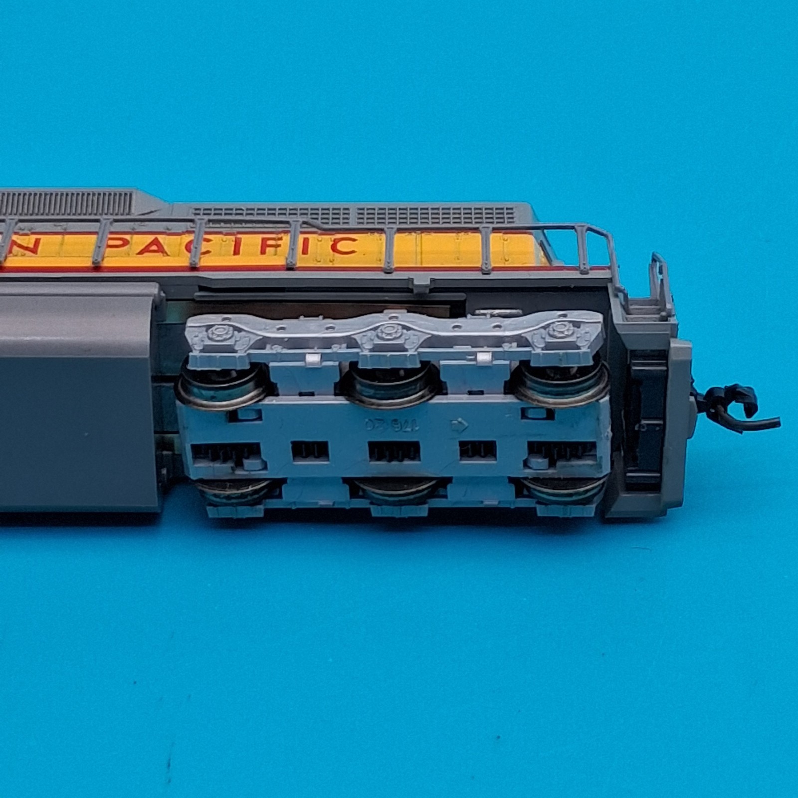 Kato 176-20F SD40 UP Union Pacific # 3054 N Scale Locomotive TESTED & RUNS