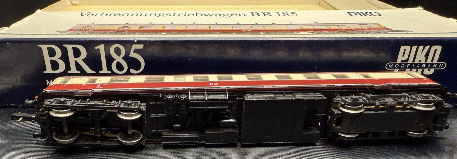 PIKO ~ BR 185 LOCOMOTIVE ~HO SCALE 5/6106 TESTED!