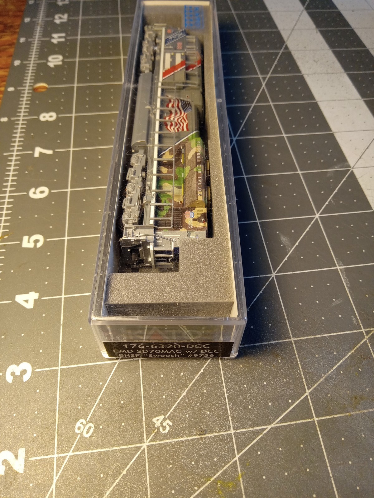 Kato N Scale EMD SD70ACe Diesel Loco Union Pacific “The Spirit” 176-1943