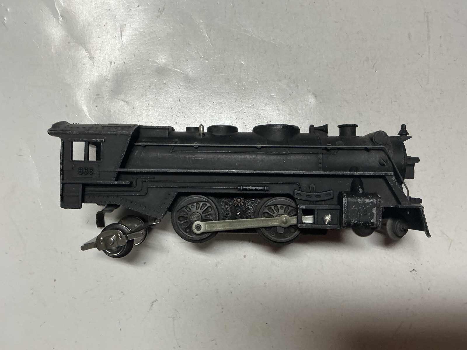 Marx 0 Gauge 666 Steam Loco smokes and lights
