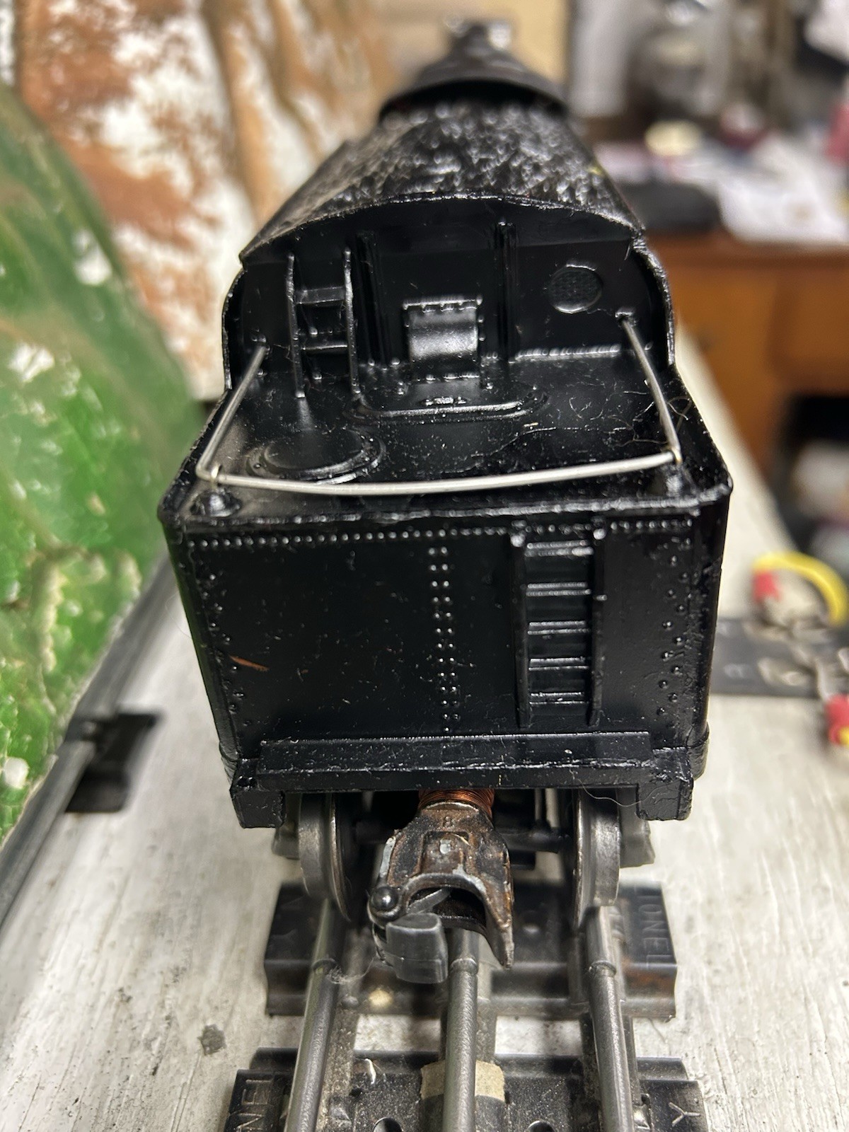 Lionel 2065 Locomotive W/6466WX Tender C-7 See Full Description