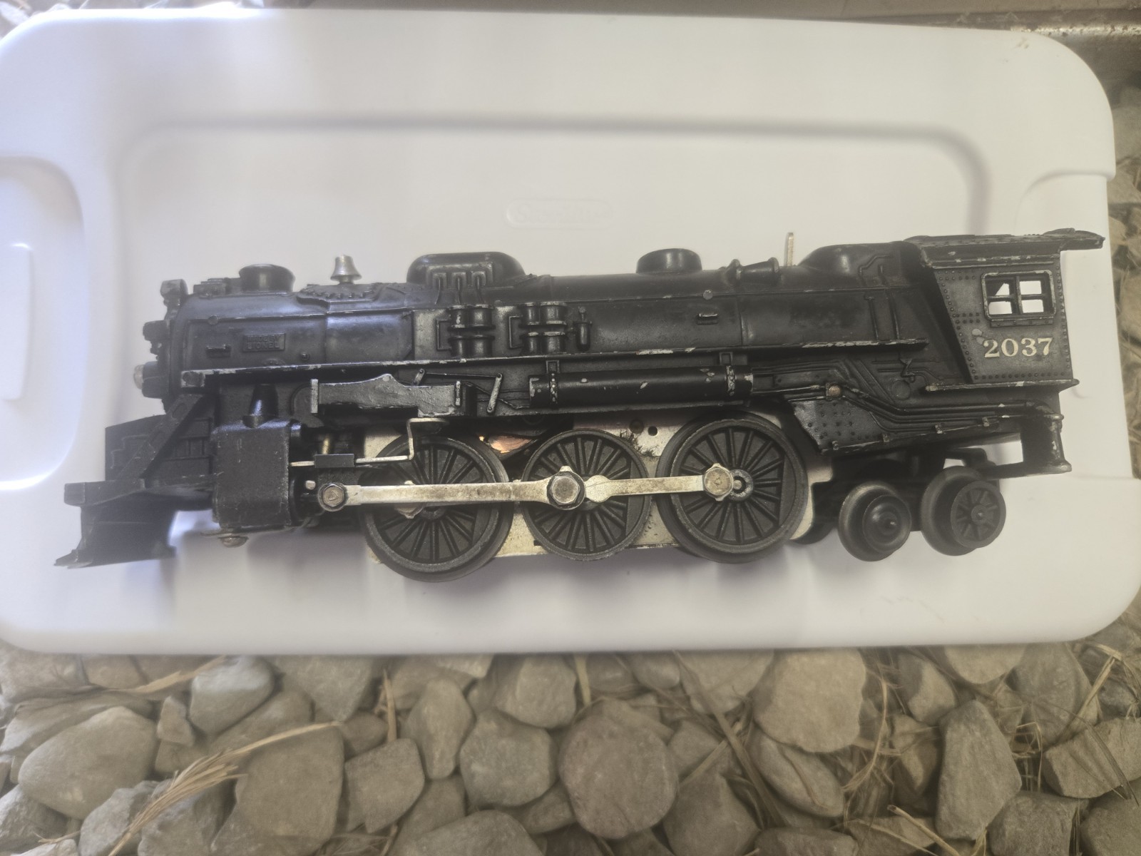 Lionel Trains Engine Steam Engine 2037