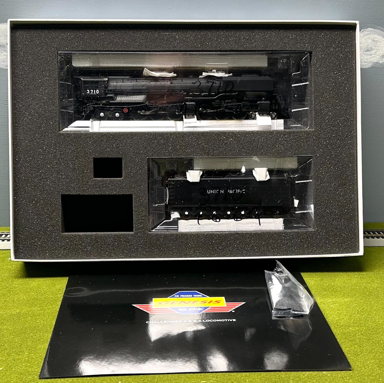 Athearn Genesis G97224 HO Scale UP. Challenger 4-6-6-4 DCC Tsunami Sound