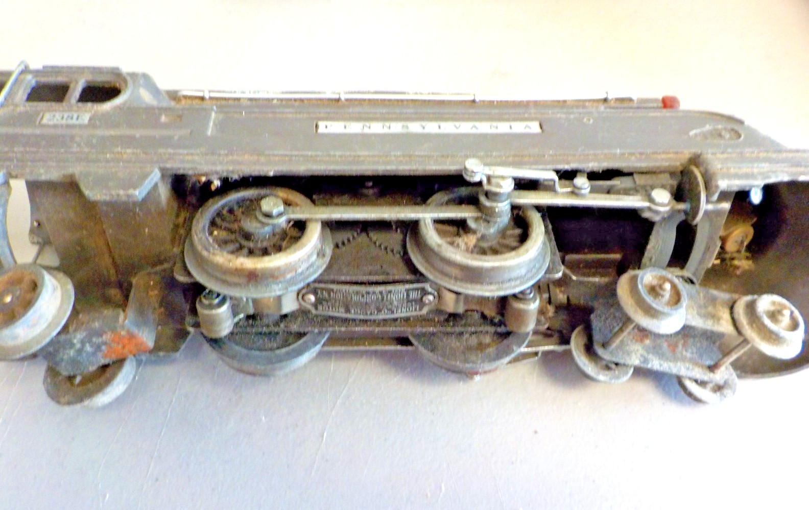 Lionel 238E VIntage O Prewar Gray Torpedo Streamlined Locomotive – FREE SHIPPING