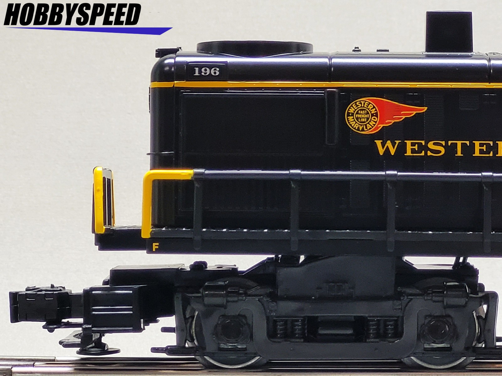 LIONEL WESTERN MARYLAND LIONCHIEF RS-3 #196 DIESEL ENGINE O GAUGE 2545080 NEW