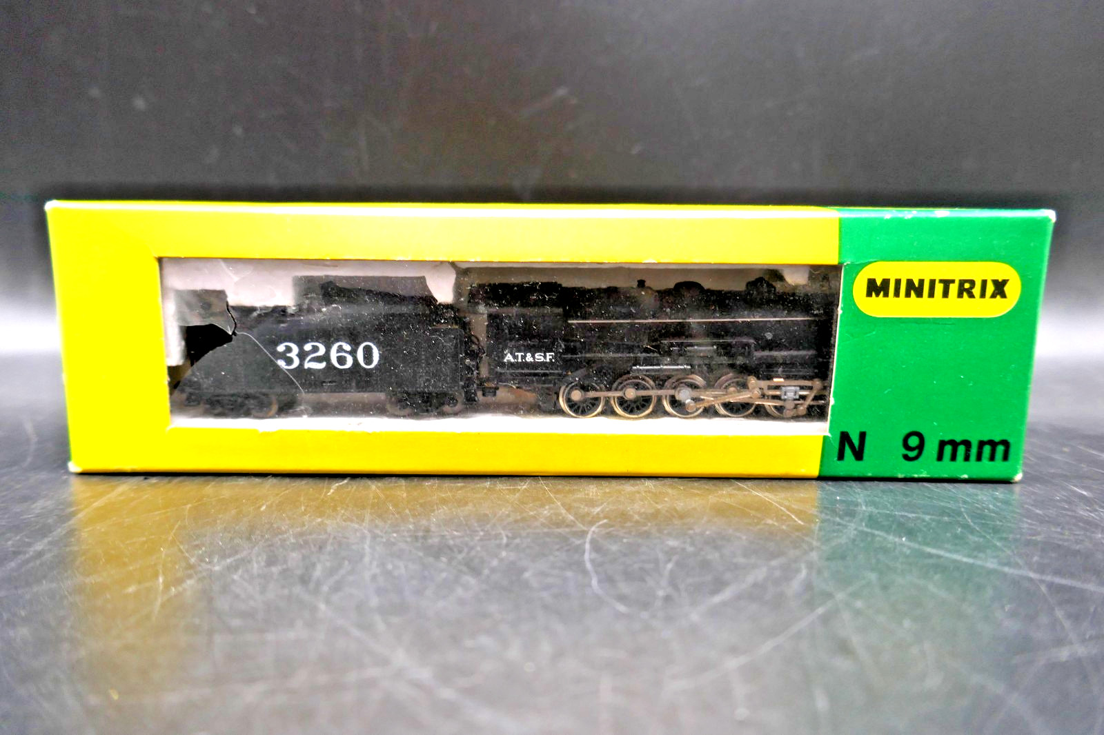 N Minitrix Santa Fe 2-10-0 Decapod Steam Locomotive – Tested & Working w/ Box