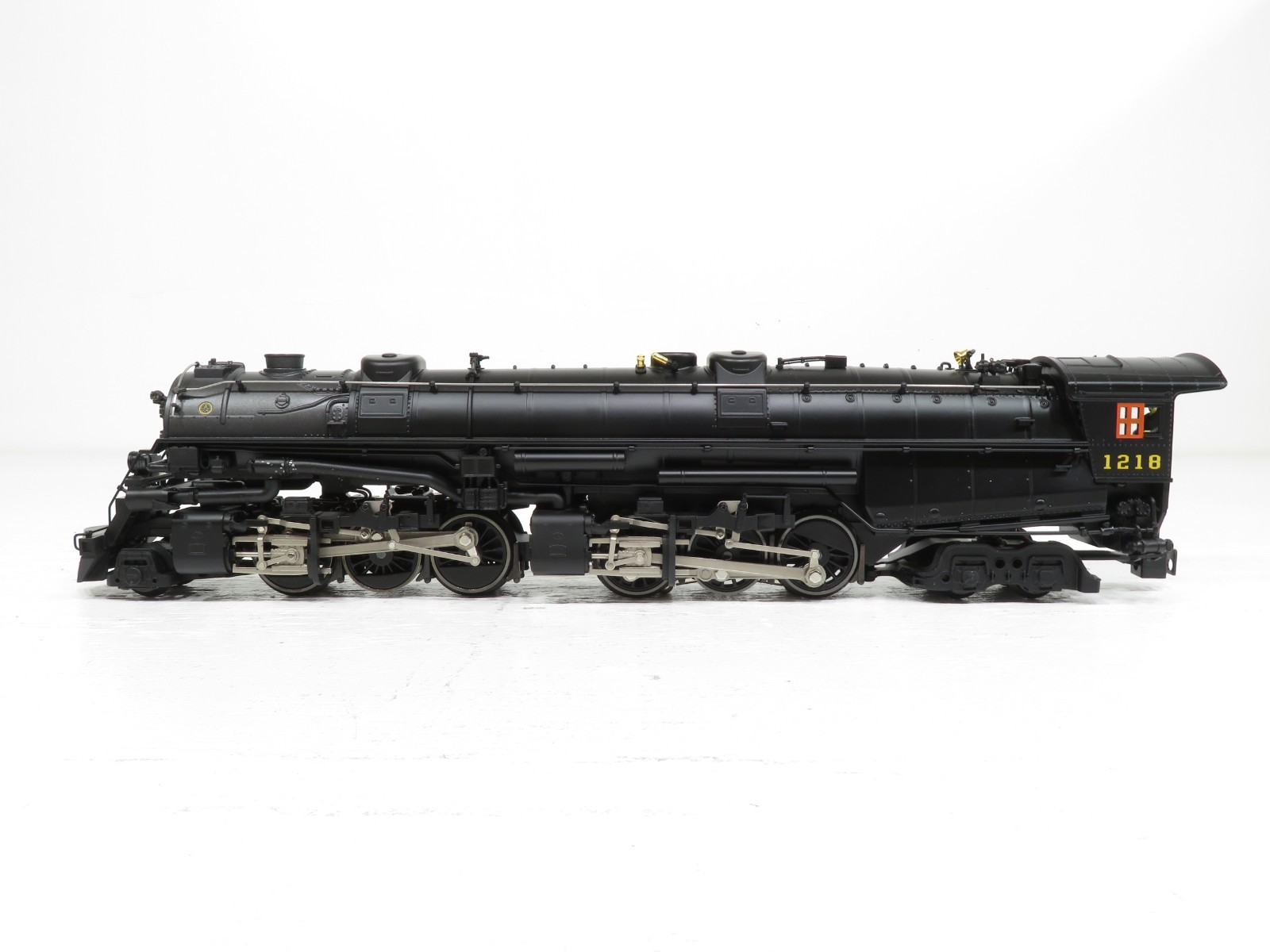 Lionel 6-28052 N&W Class A 2-6-6-4 Steam Locomotive LN