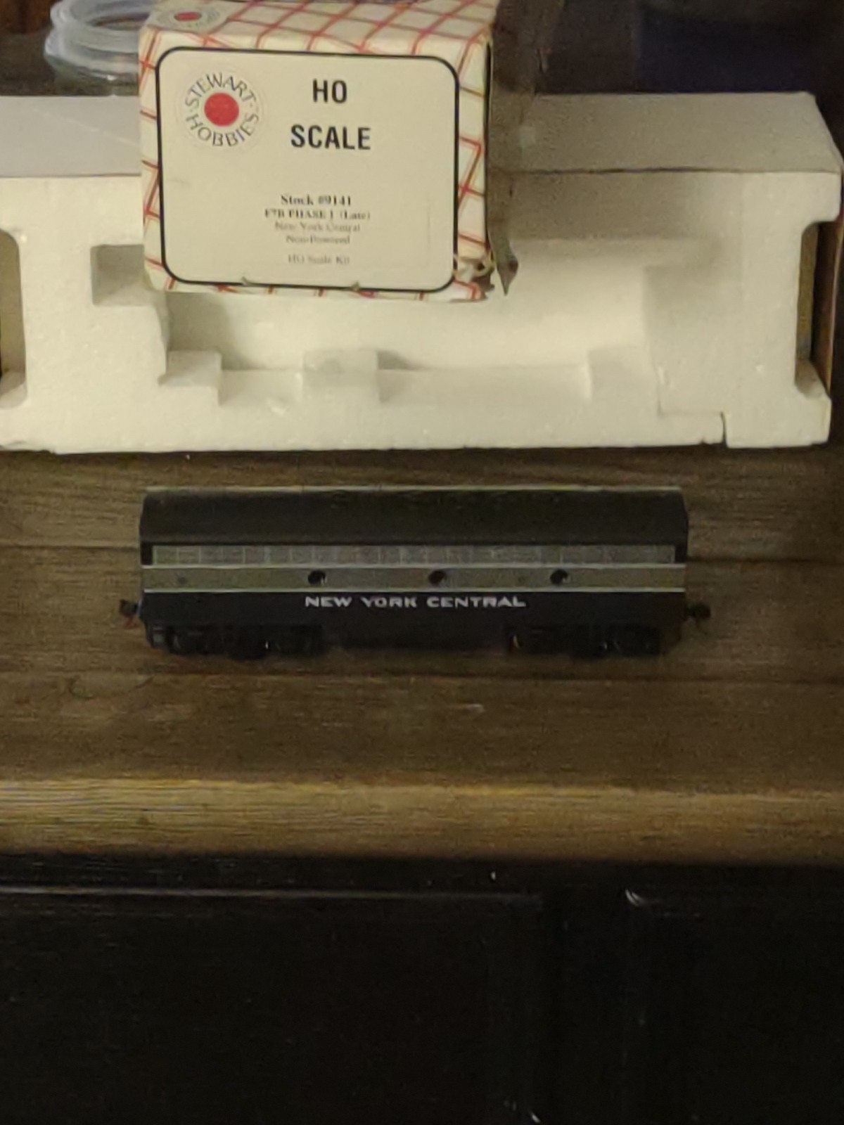 HO TRAINS STEWART / KATO # 9141 YORK CENTRAL F7B DUMMY LOCOMOTIVE LATE PHASE 1