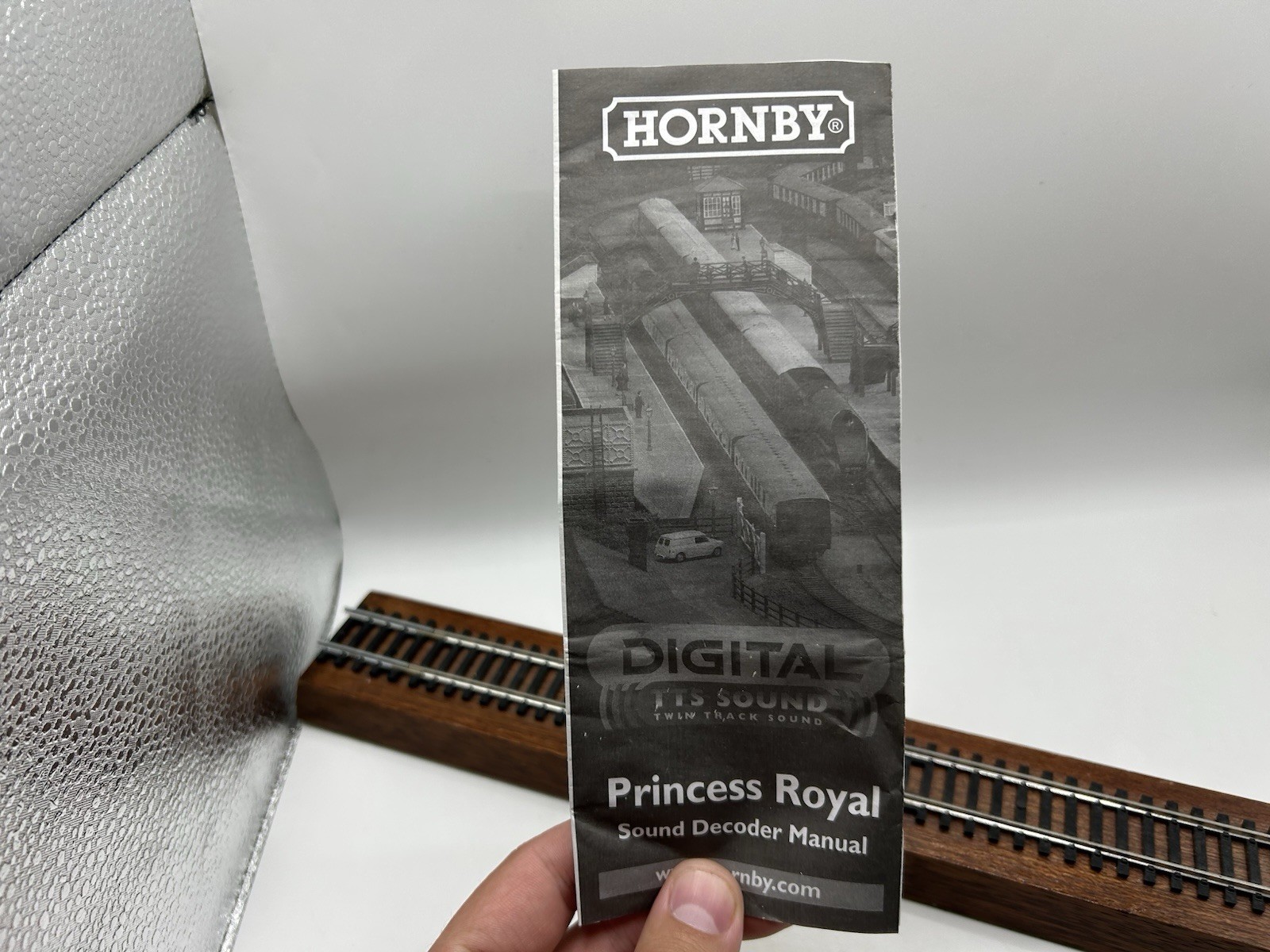 OO Hornby LMS Princess Royal Class 4-6-2 Locomotive #6201 ‘TTS Sound’ – (VG)