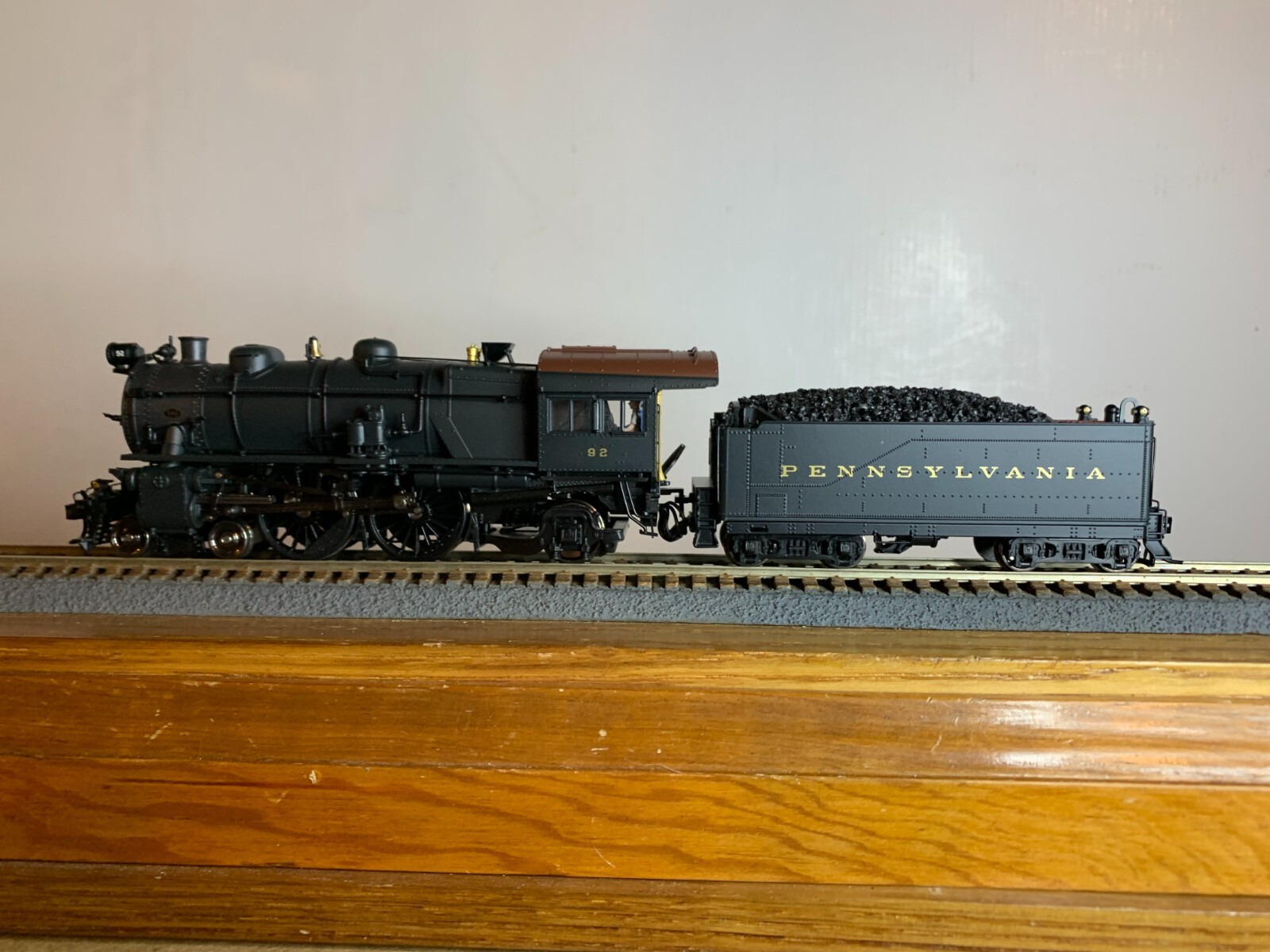 B.L.I. #6704 P.R.R. E-6 4-4-2 Steam Loco #92 w/DCC & Sound H.O. 1:87