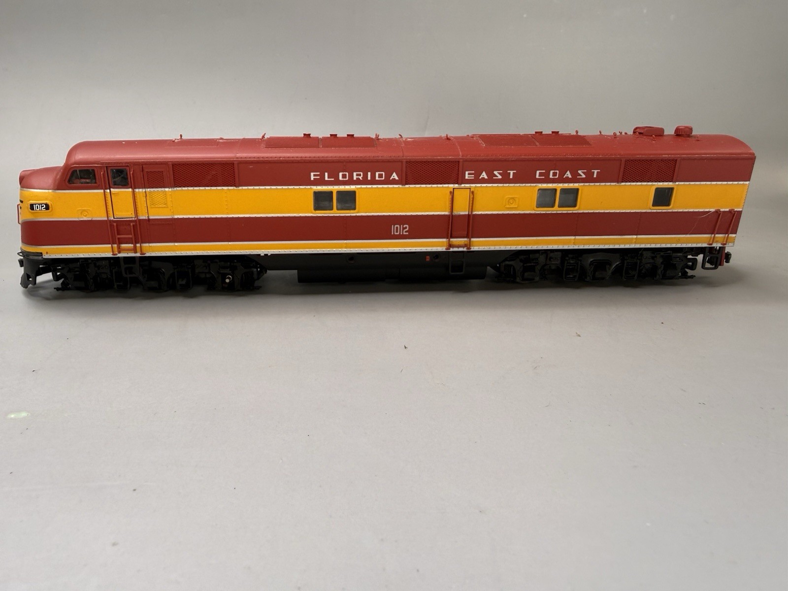 HO Proto 2000 Florida East Coast EMD E7A No. 1012 Powered Locomotive