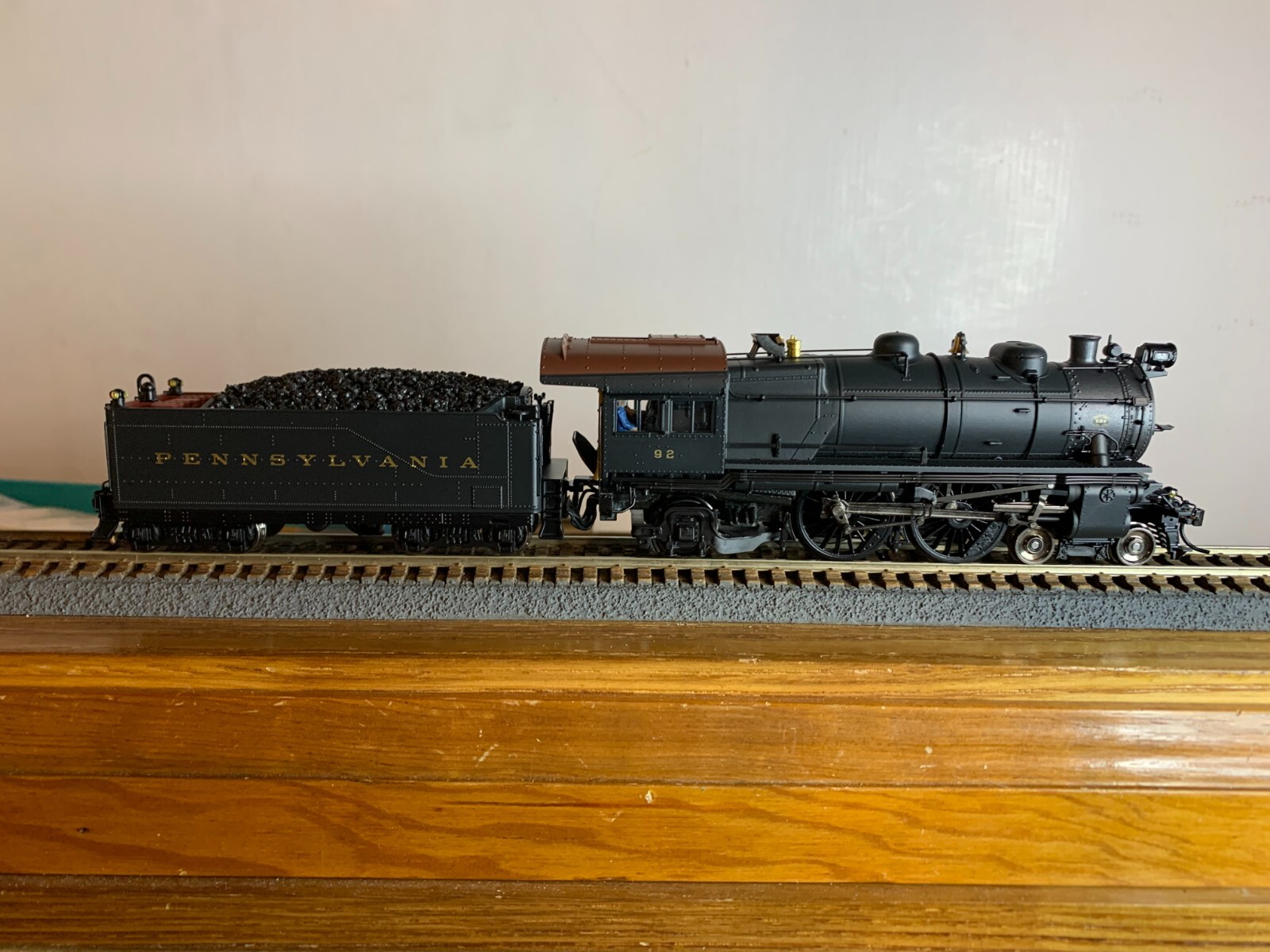 B.L.I. #6704 P.R.R. E-6 4-4-2 Steam Loco #92 w/DCC & Sound H.O. 1:87