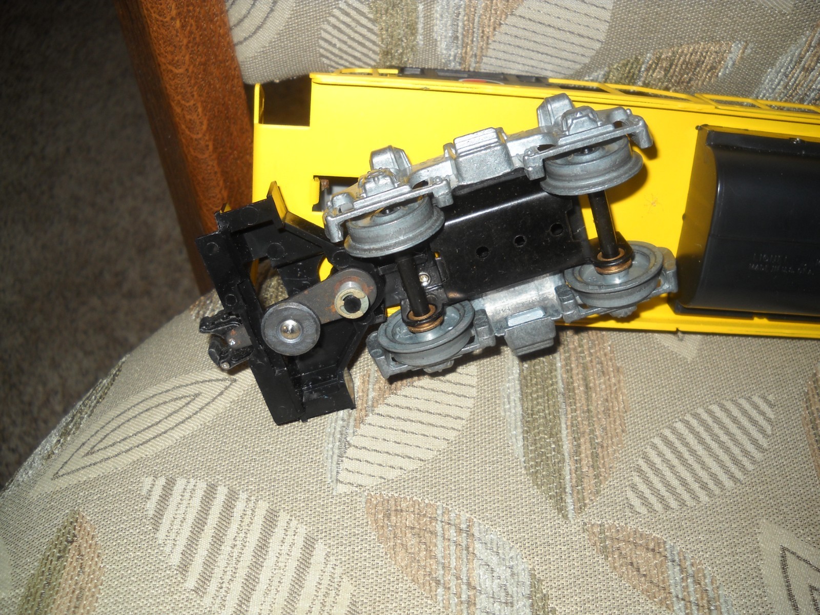 😎-LIONEL O GAUGE NO.8858 NON-POWERED DUMMY NORTHERN PACIFIC -DIESEL LOCO😎
