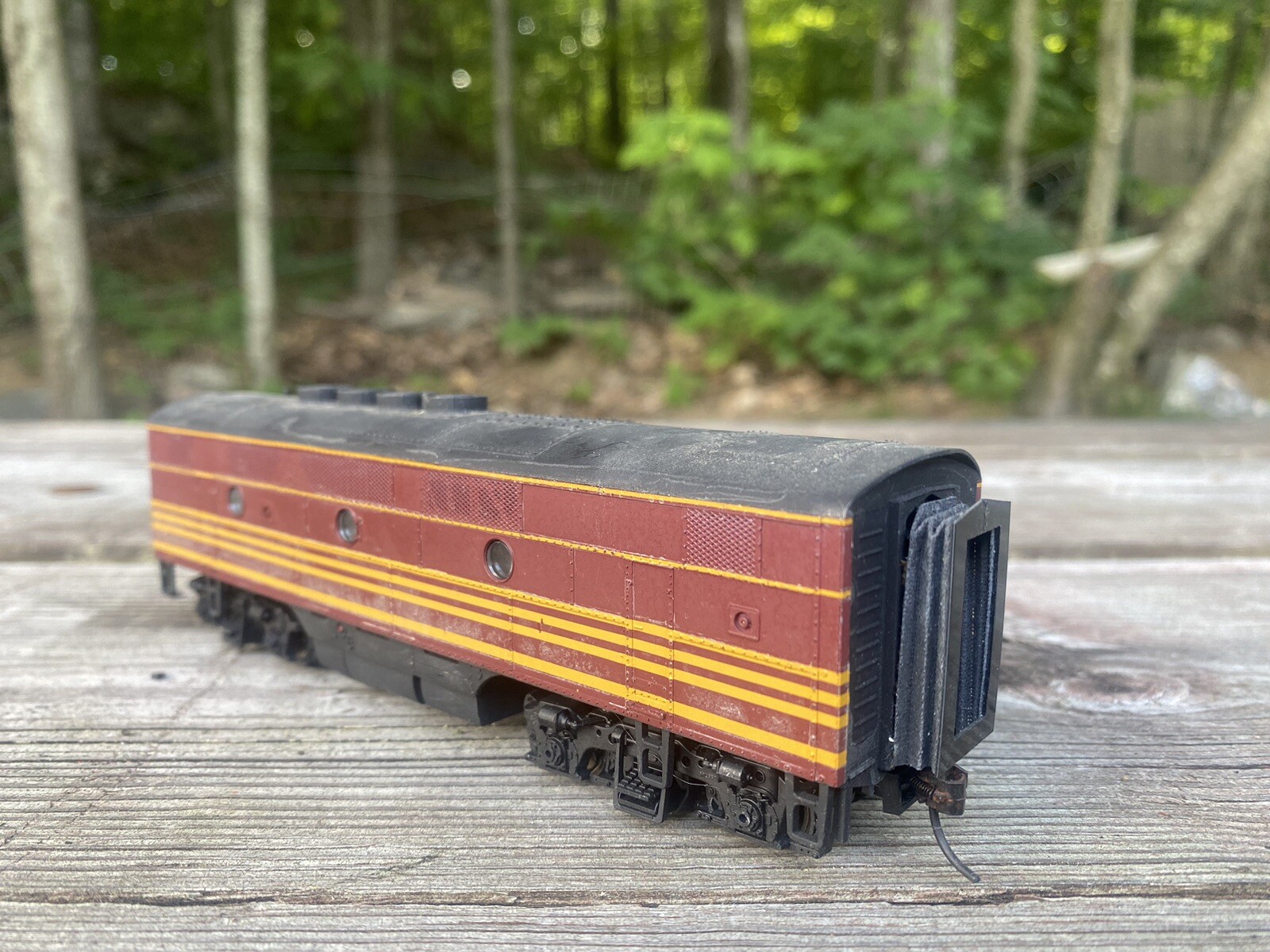 Custom Painted Boston And Maine Stewart/Kato F3B Phase IV B Unit Locomotive HO