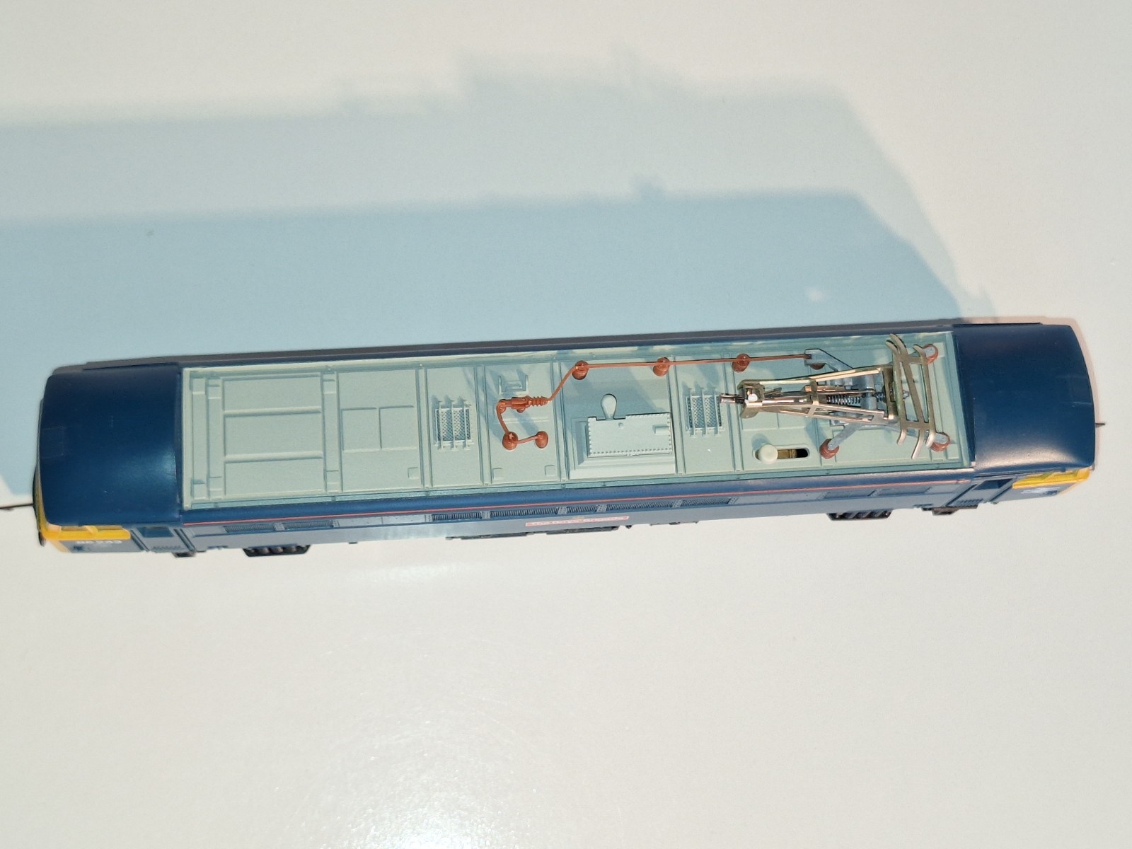 Hornby R367 BR Class 86/2 Boys Brigade Loco. New Old Stock. Mint Cond. Boxed. OO