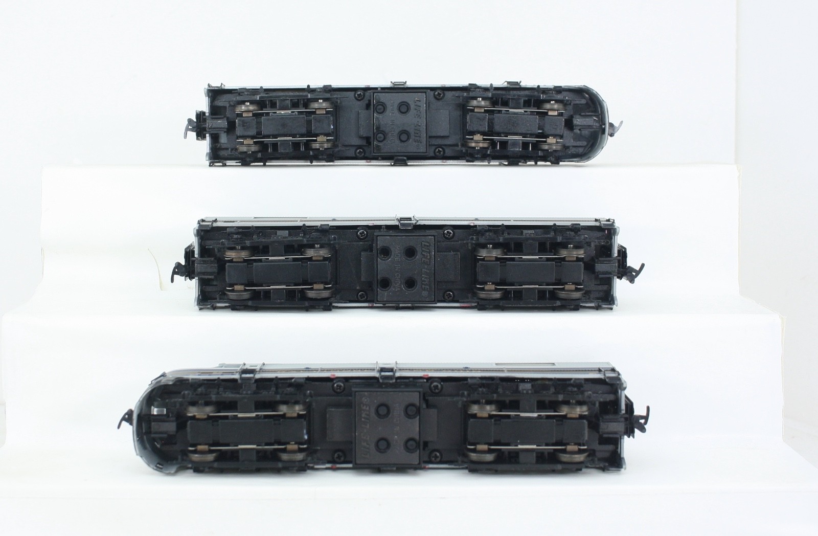 Proto 2000 Baltimore & Ohio A-B-A FA2 FB2 FA2 Diesel Locomotive Set 2 Powered