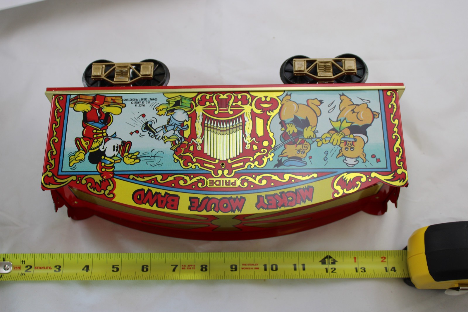 Standard Gauge – Pride Lines Mickey Mouse Circus Engine Tender and 3 Car Set