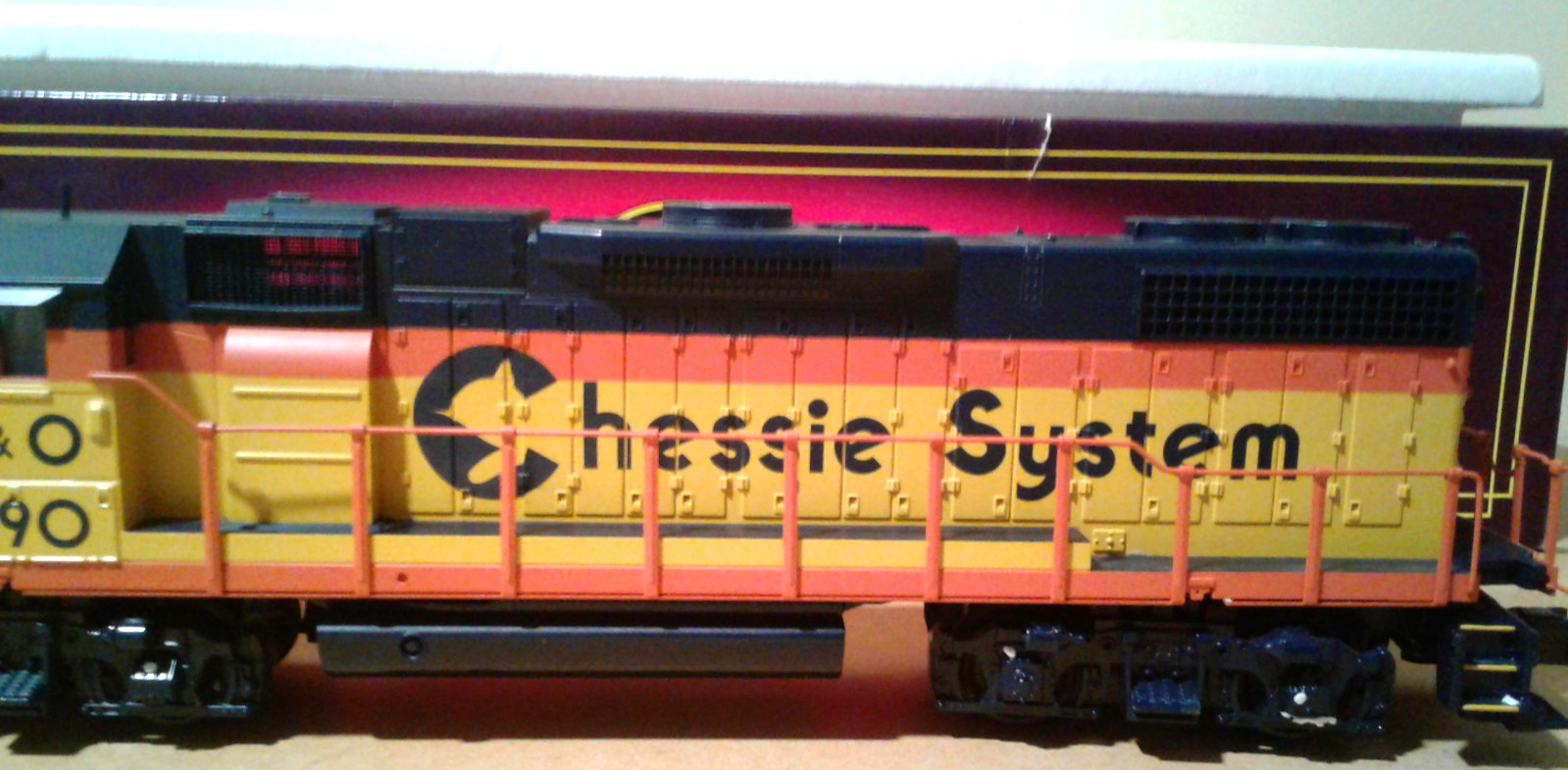 O 3-RAIL MTH EMD GP38-2 CHESSIE SYSTEM C&O #3890 20-2186-1 PROTOSOUND