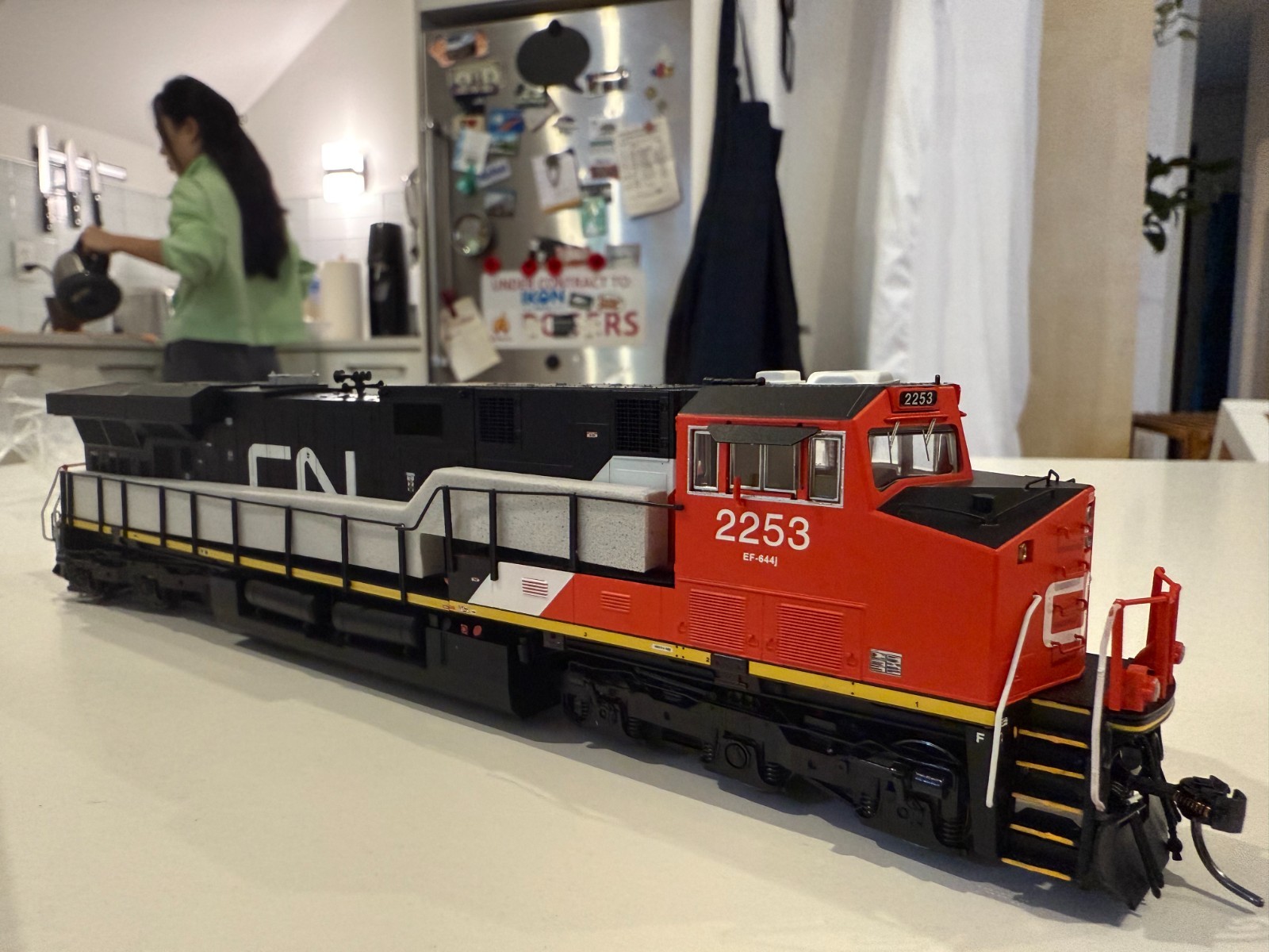 HO Scale Intermountain ES44AC – CN Draper – Custom ESU LokSound 4.0